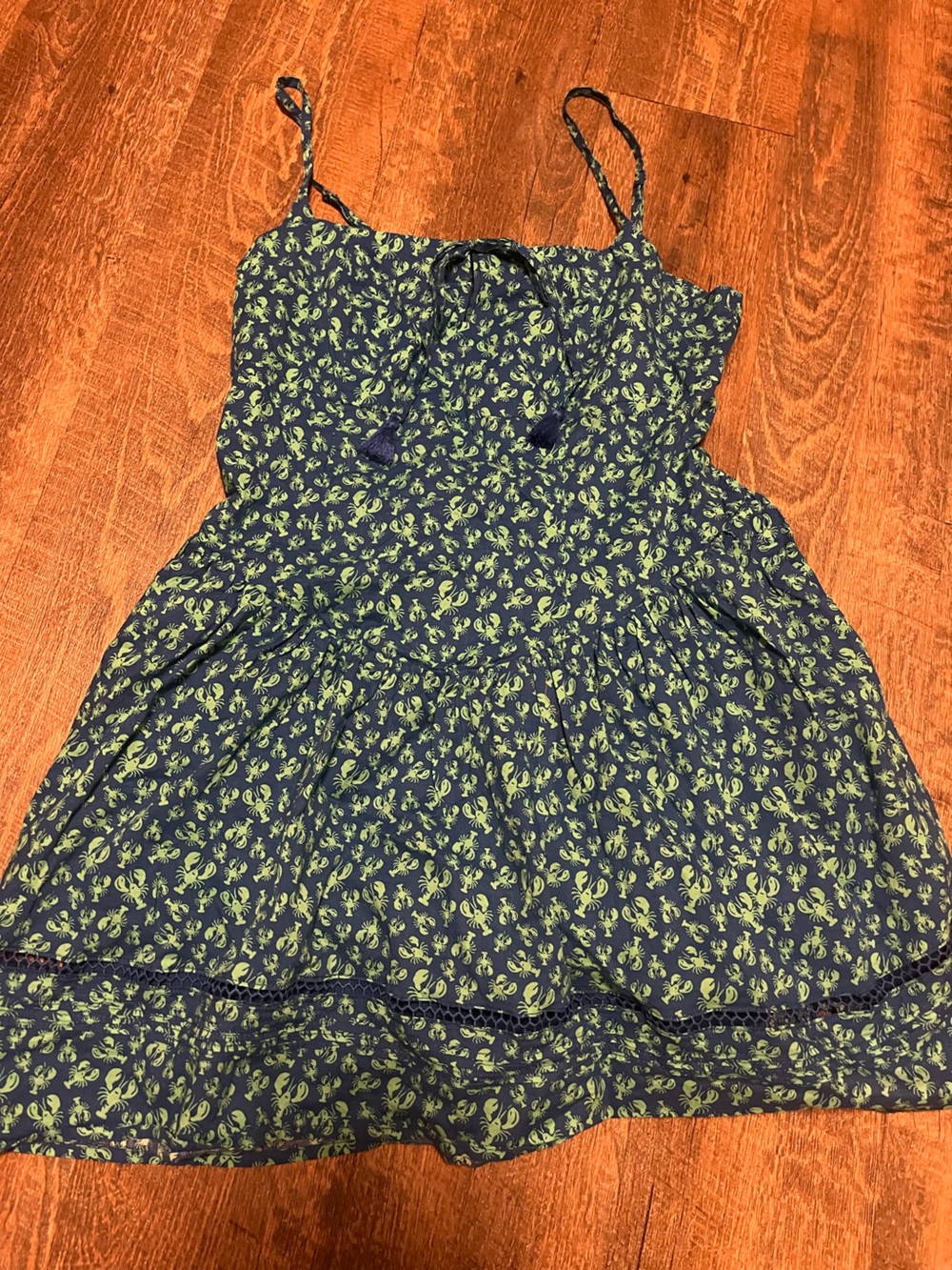 Roller Rabbit Navy and Lime Crab-Print Top